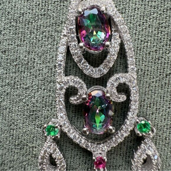 ✨ MYSTIC TOPAZ CHANDELIER PENDANT – SPARKLING STATEMENT PIECE ✨ - Picture 3 of 17